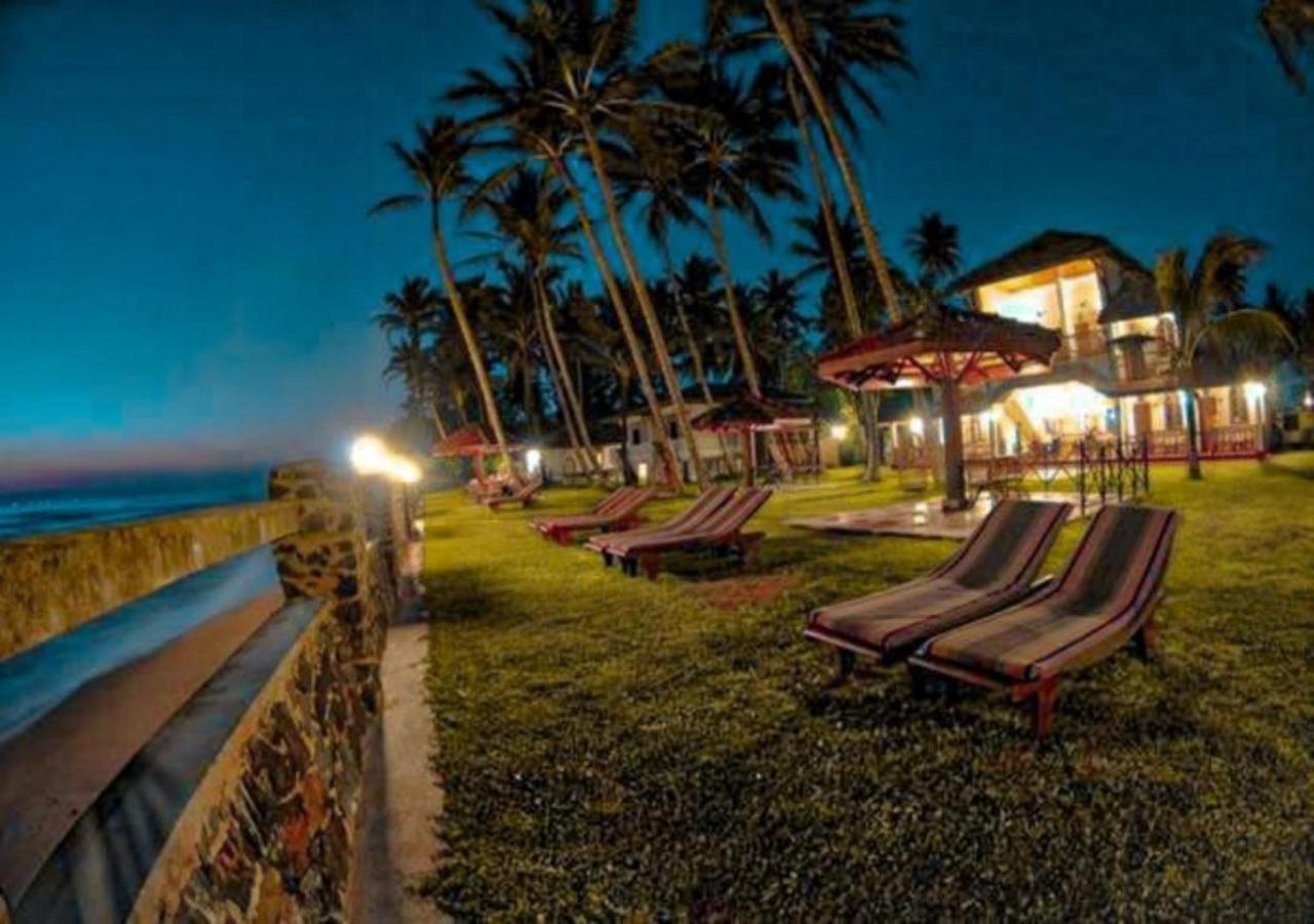 Nu-Vin Beach Hotel Аханґама Екстер'єр фото
