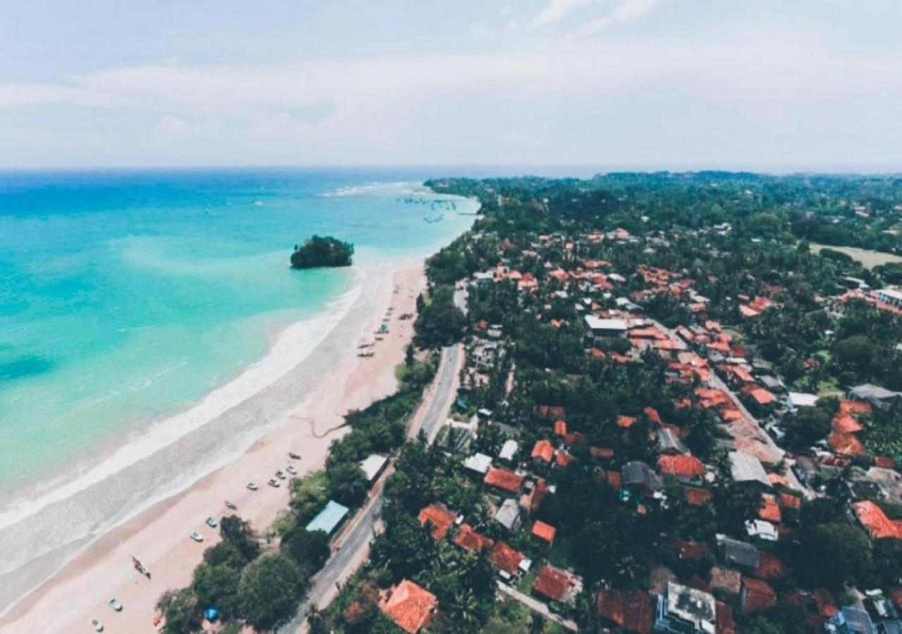 Nu-Vin Beach Hotel Аханґама Екстер'єр фото